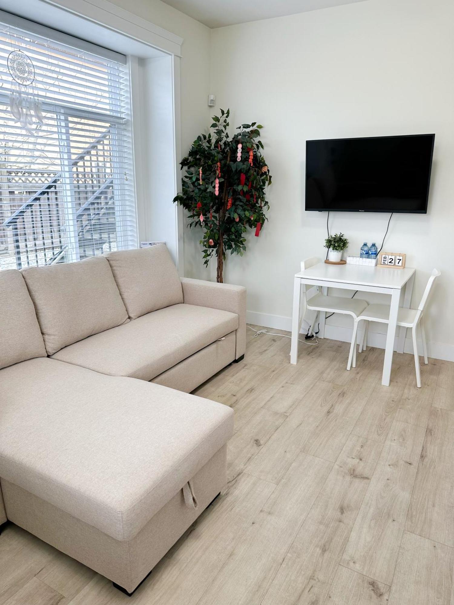 Si & Daniel Home Near Yvr Airport & Skytrain Separate Entry Free Parking Ричмънд Екстериор снимка